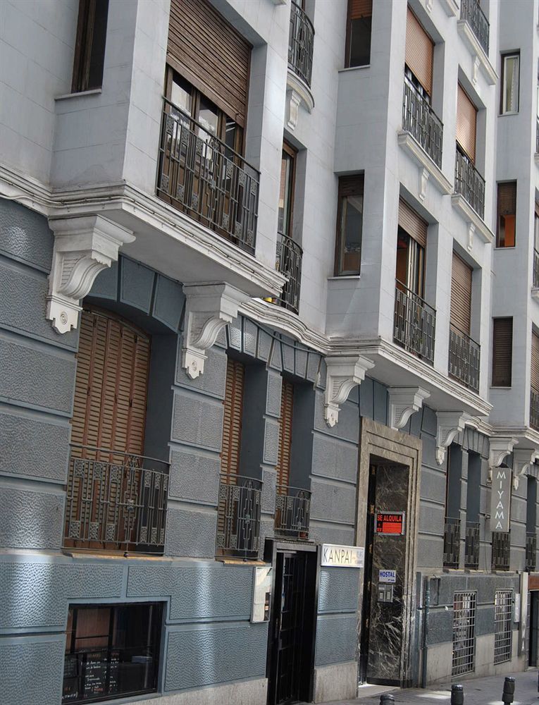 Hostal Nersan Madrid Exterior foto